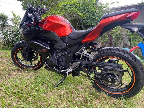 KAWASAKI Z300 
